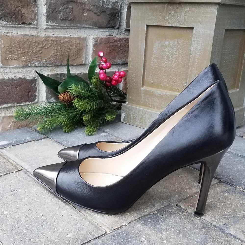 Anne Klein Black Pumps with Pewter heels & toes - Picture 6 of 9